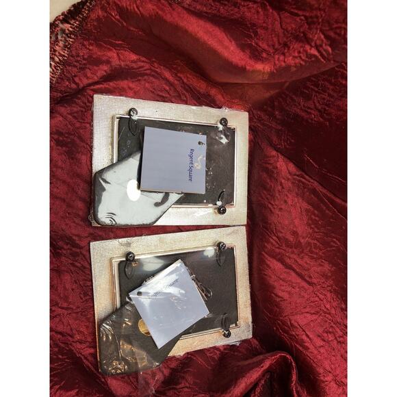 Frames Two Regent Square Silver With Swarovski Crystals in a heart. Red,pink 4x3 - Picture 4 of 4